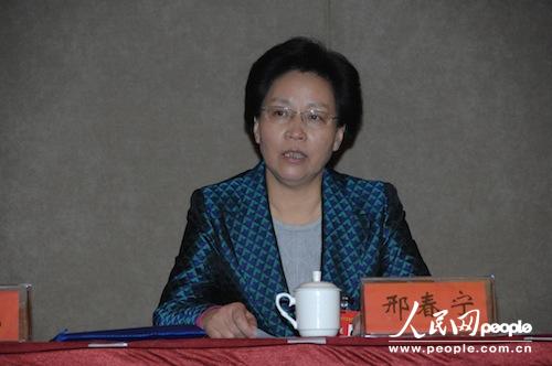 江蘇省工會(huì)主席邢春寧 人民網(wǎng)記者 李葉 攝